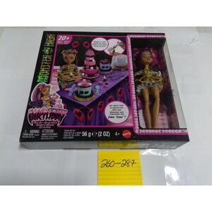 Mattel Monster High Clawdeen Wolf Scary Sweet Birthday Cake Kit Purple Gold NEW